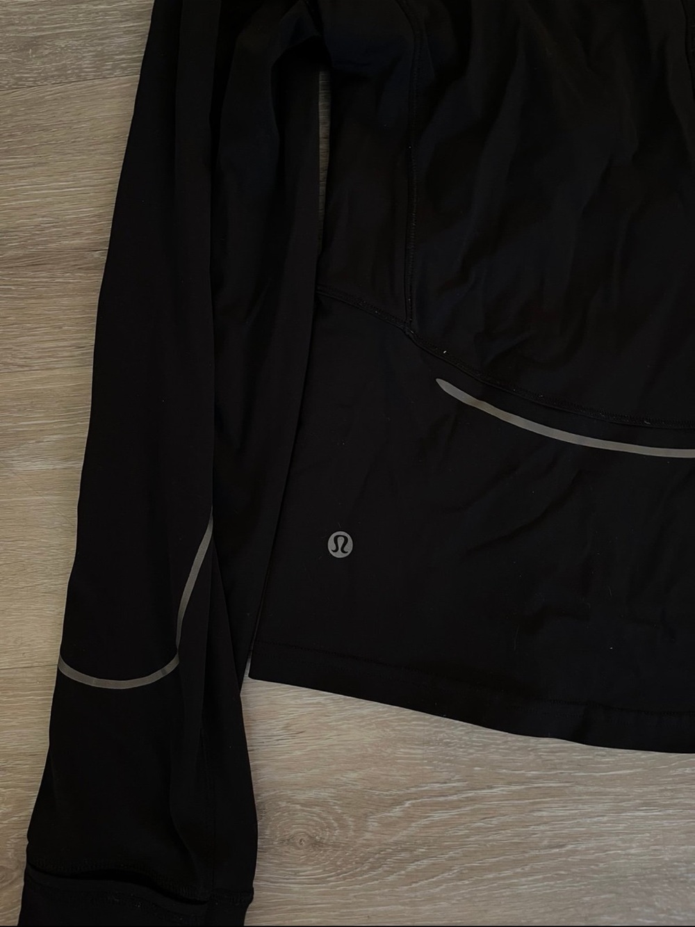 Lululemon Jacket - Picture 3 of 3